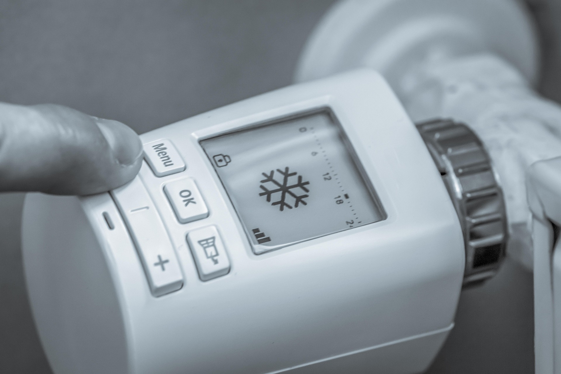 analogicus-energy-saving-7437546_1920